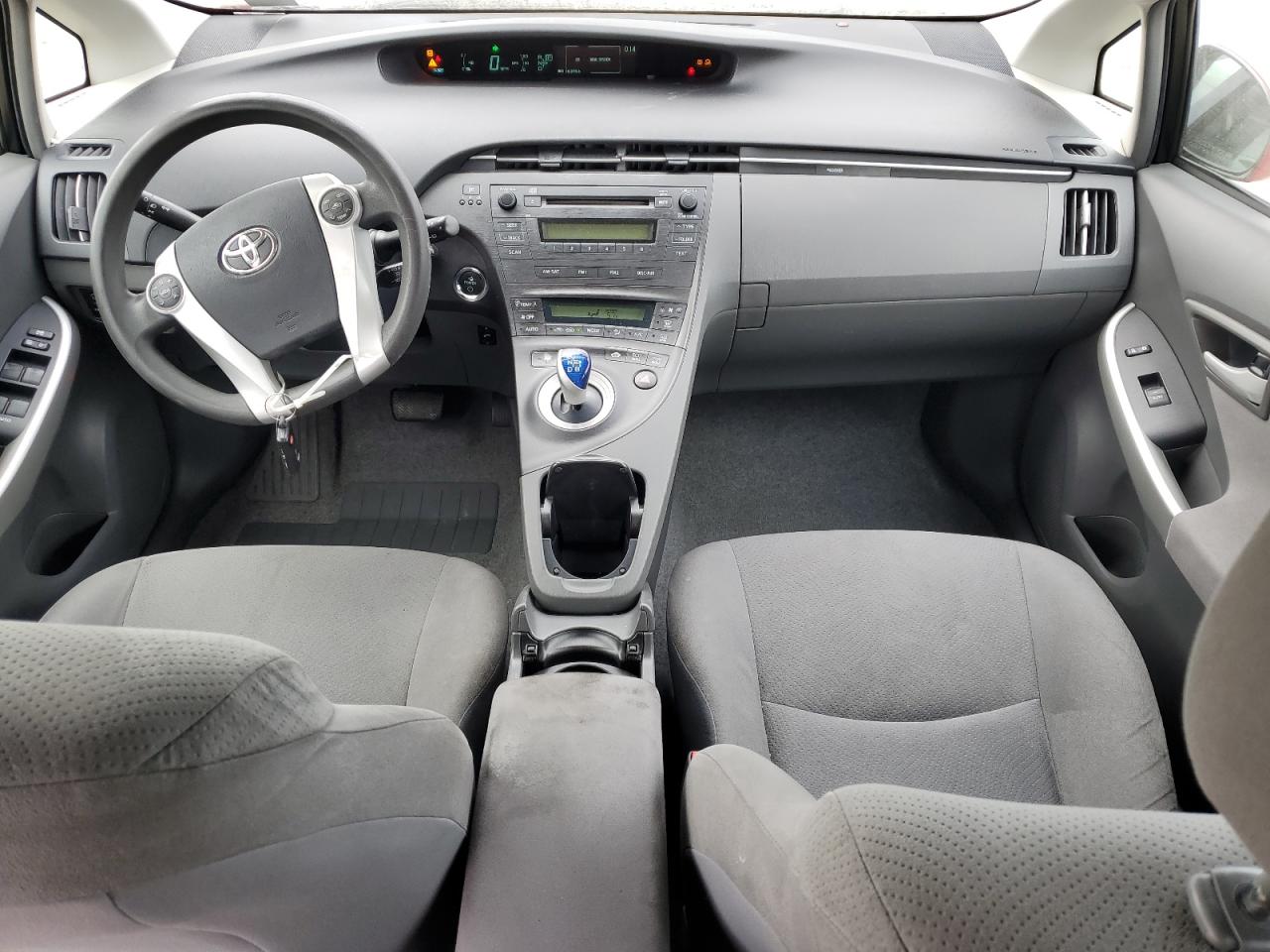 2010 Toyota Prius - Image 8