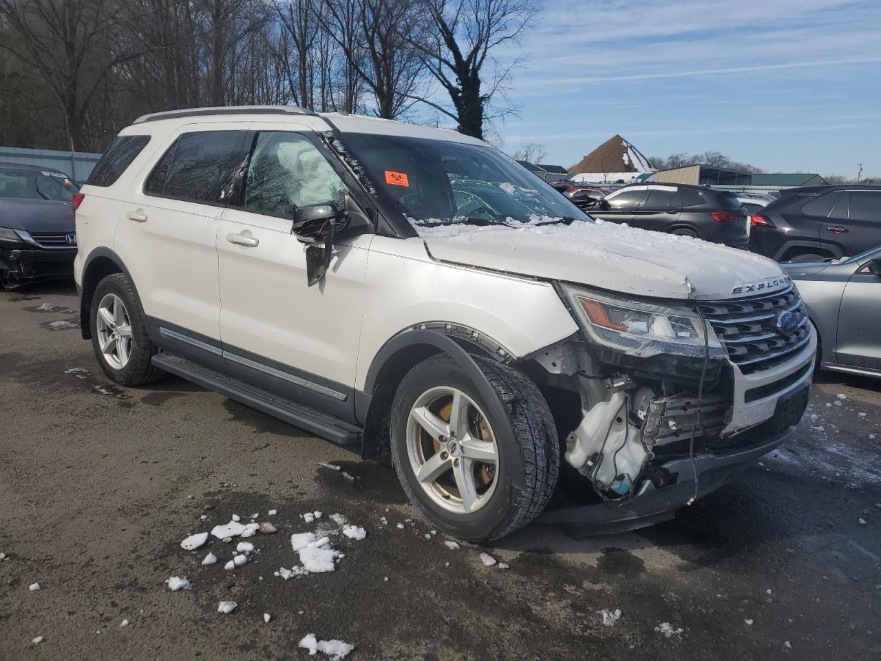 2016 Ford Explorer - Image 4