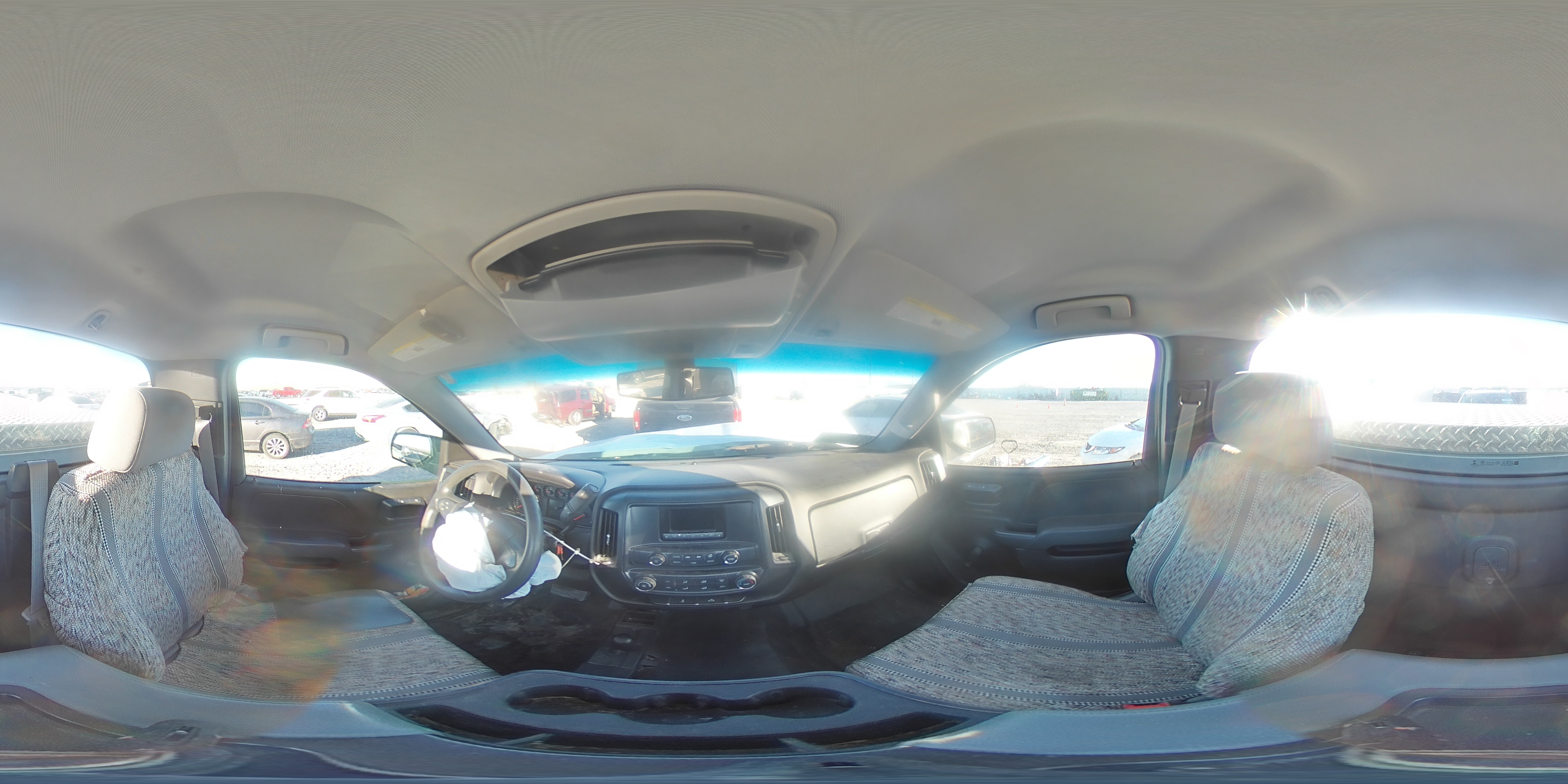 2014 Chevrolet Silverado - Image 13
