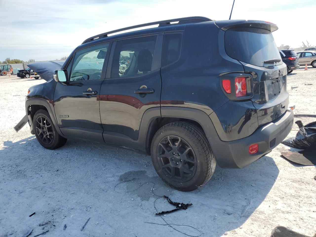 2020 Jeep Renegade - Image 2