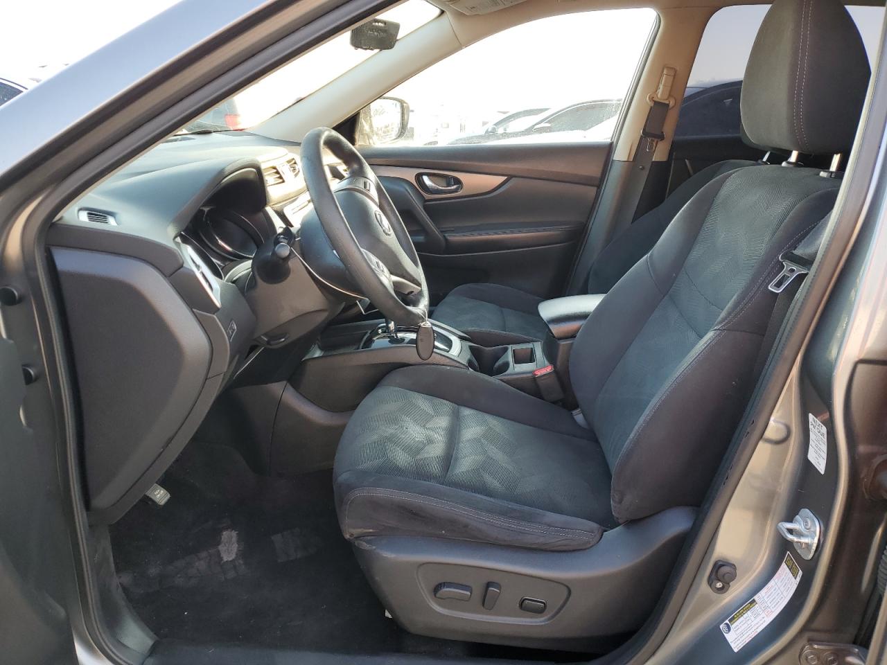 2016 Nissan Rogue - Image 7