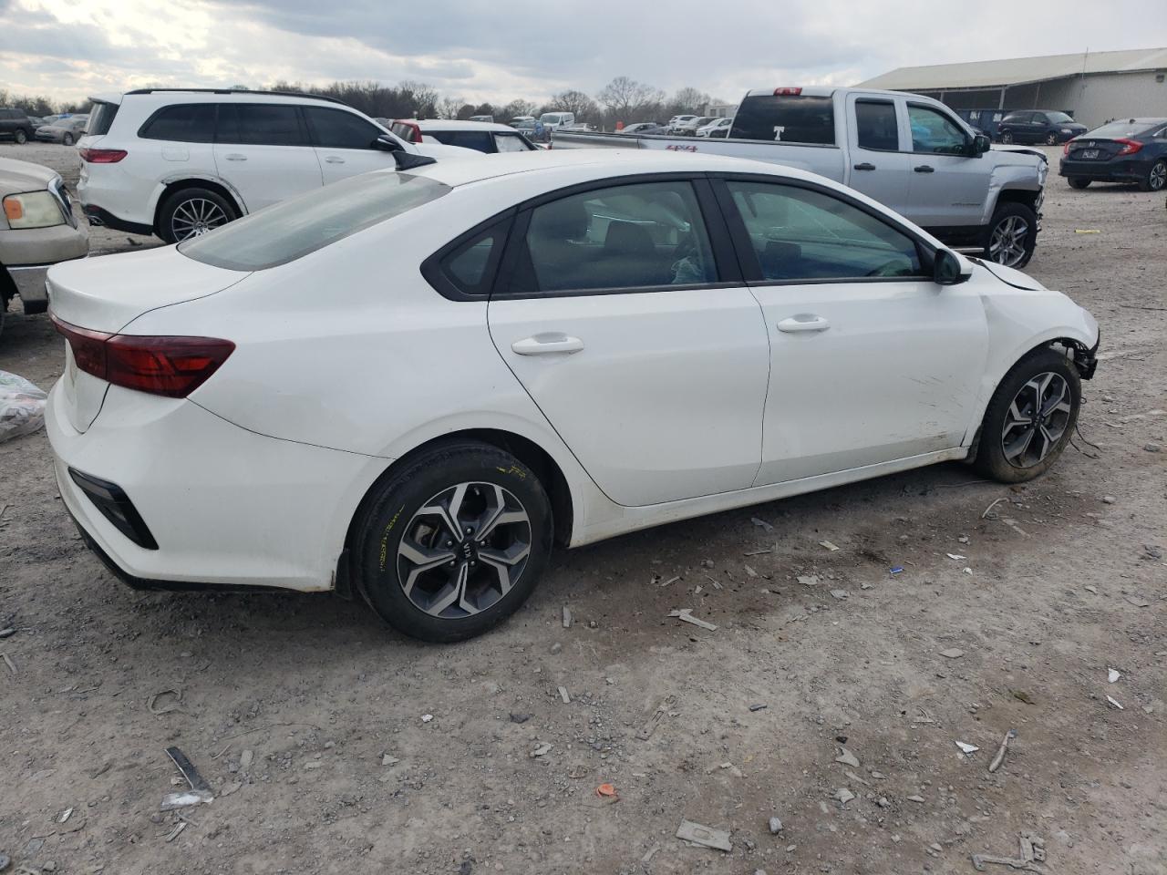 2021 Kia Forte - Image 3