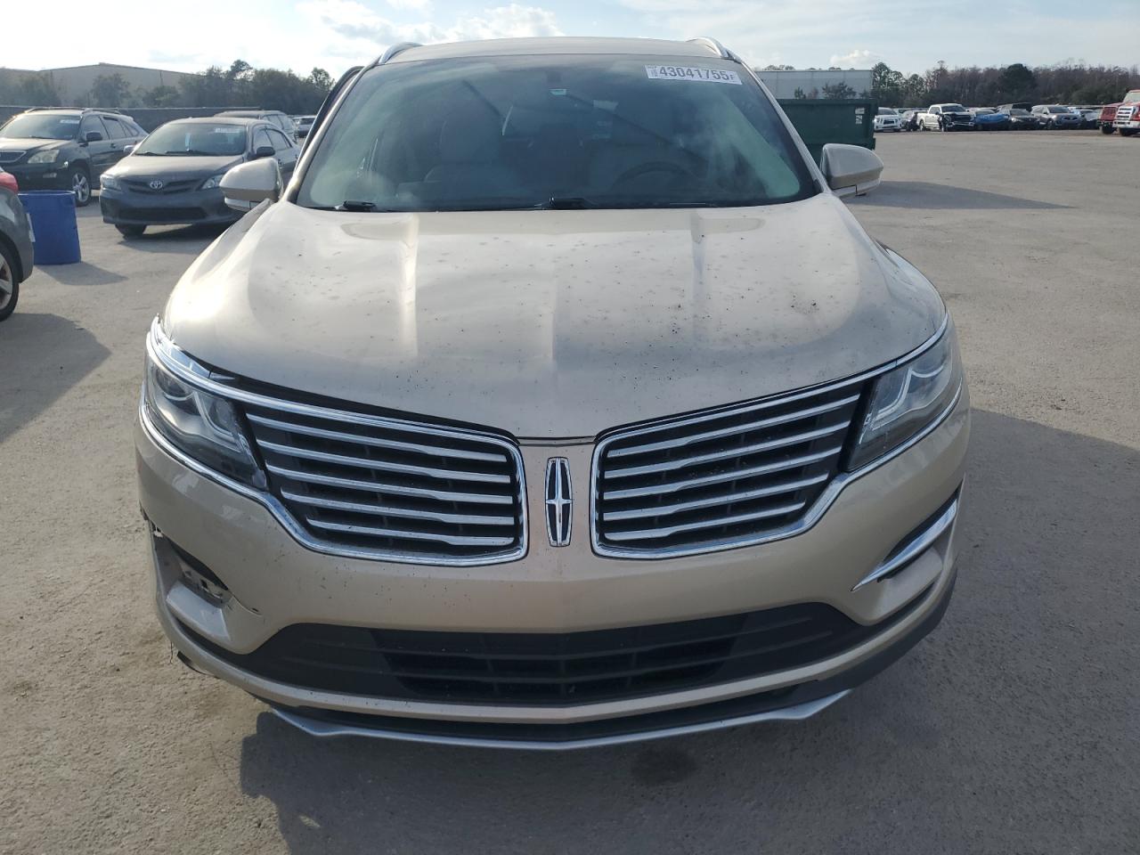 2017 Lincoln MKC - Image 5