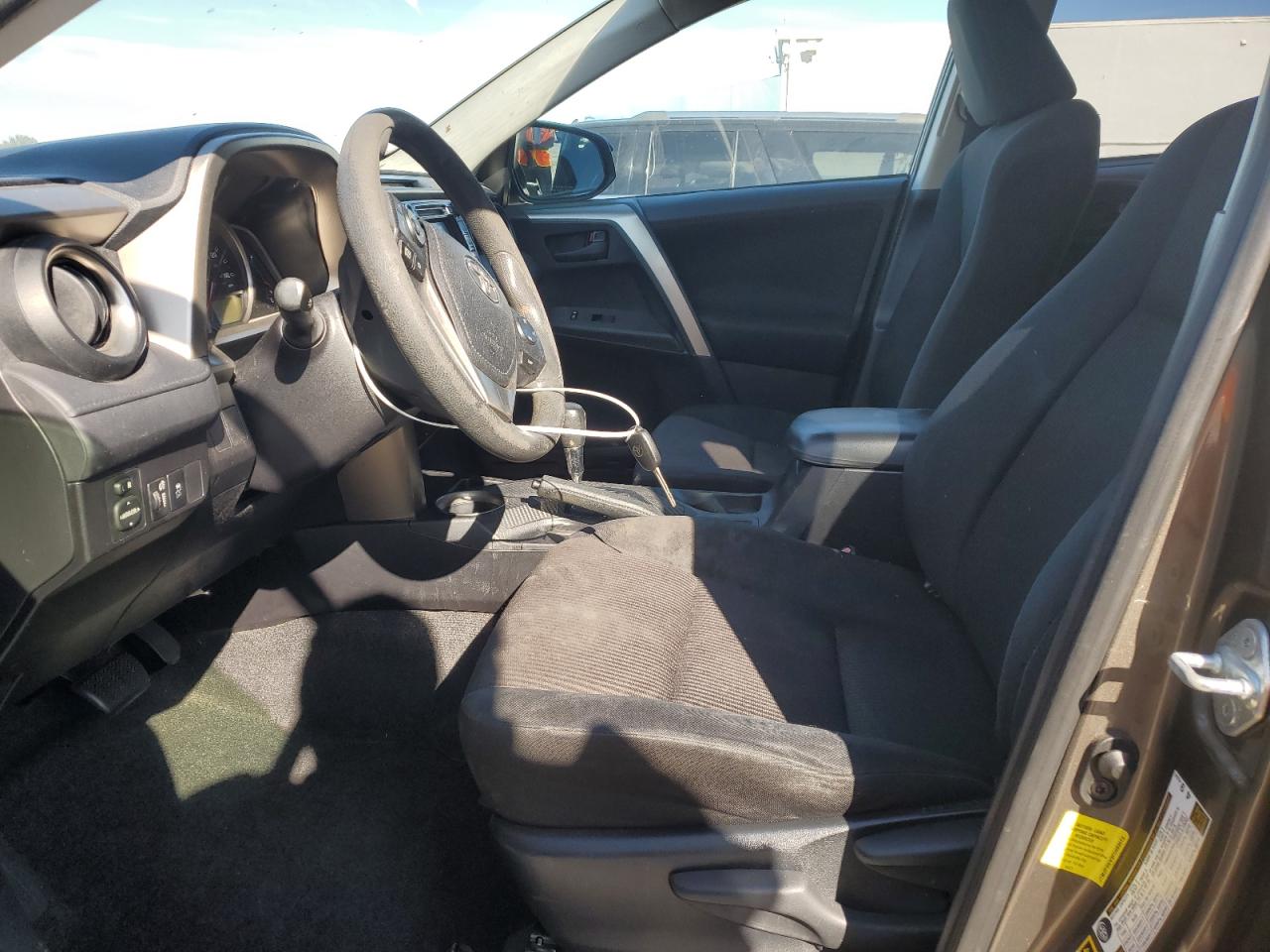 2015 Toyota RAV 4 - Image 7