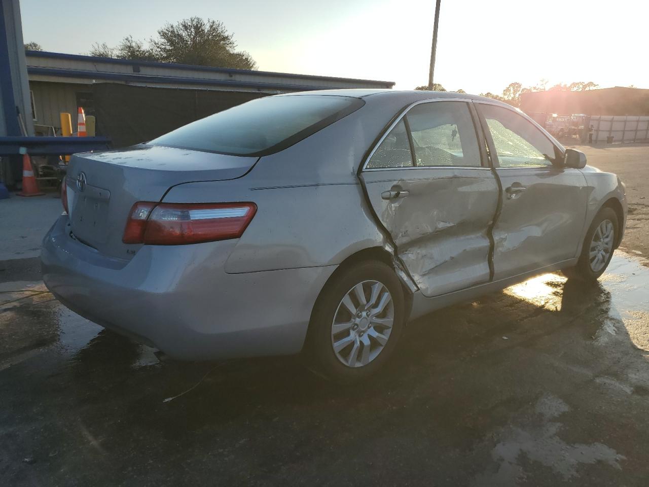 2009 Toyota Camry - Image 3