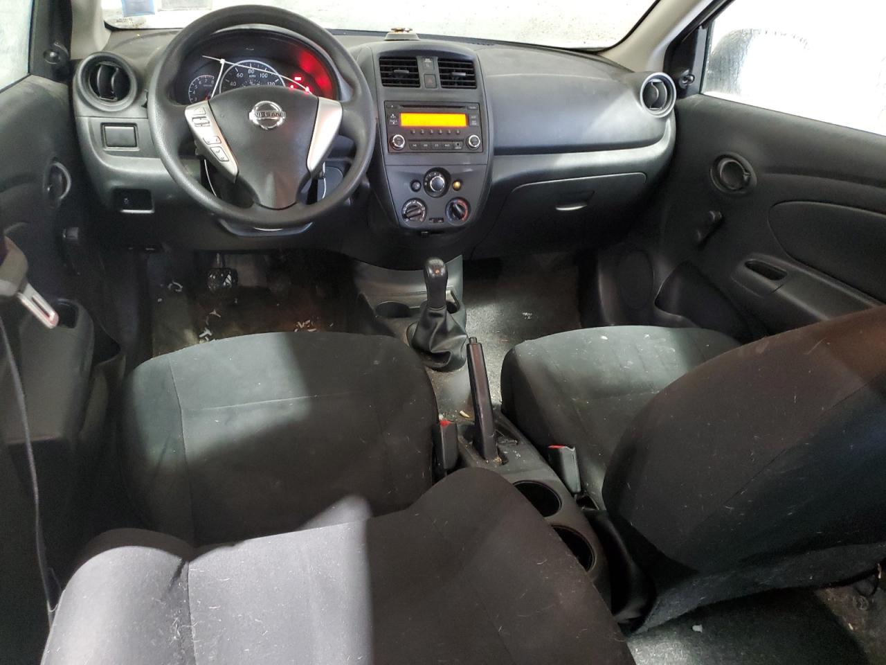 VIN 3N1CN7AP8FL825432 2015 NISSAN VERSA no.8