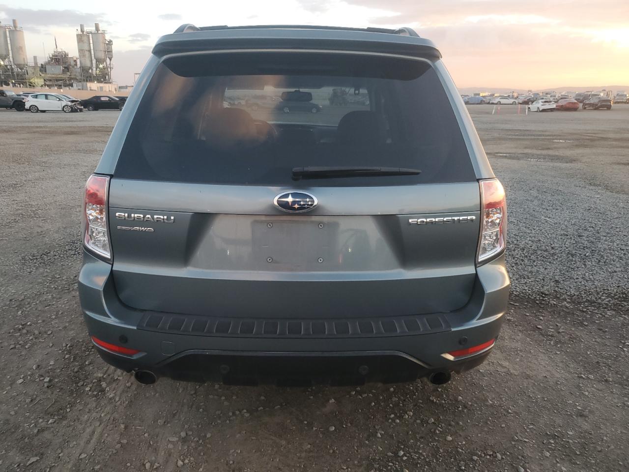 2010 Subaru Forester - Image 6