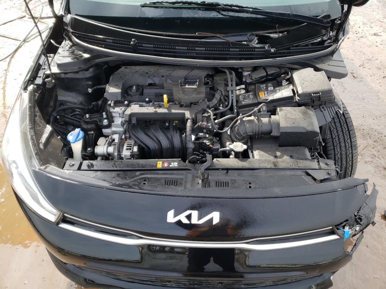 2022 Kia Rio - Image 11