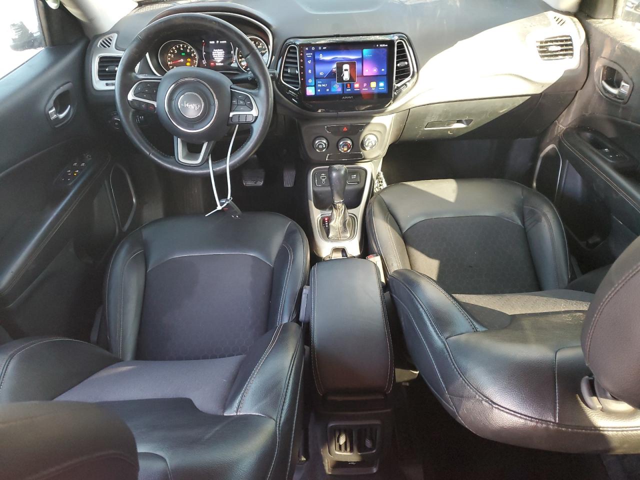 2018 Jeep Compass - Image 8
