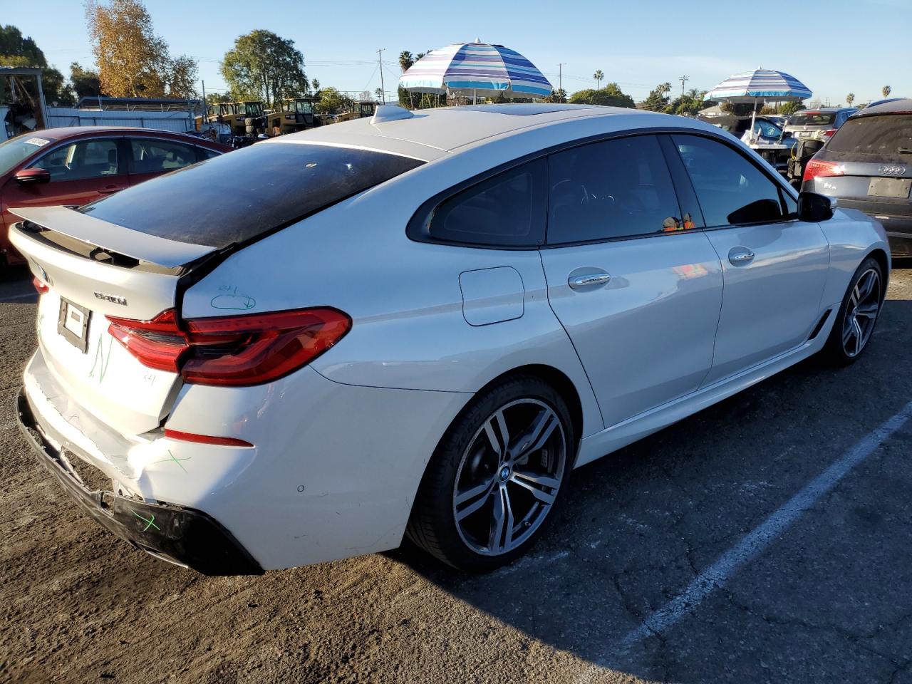 VIN WBAJV6C57JBJ99258 2018 BMW 6 SERIES no.3