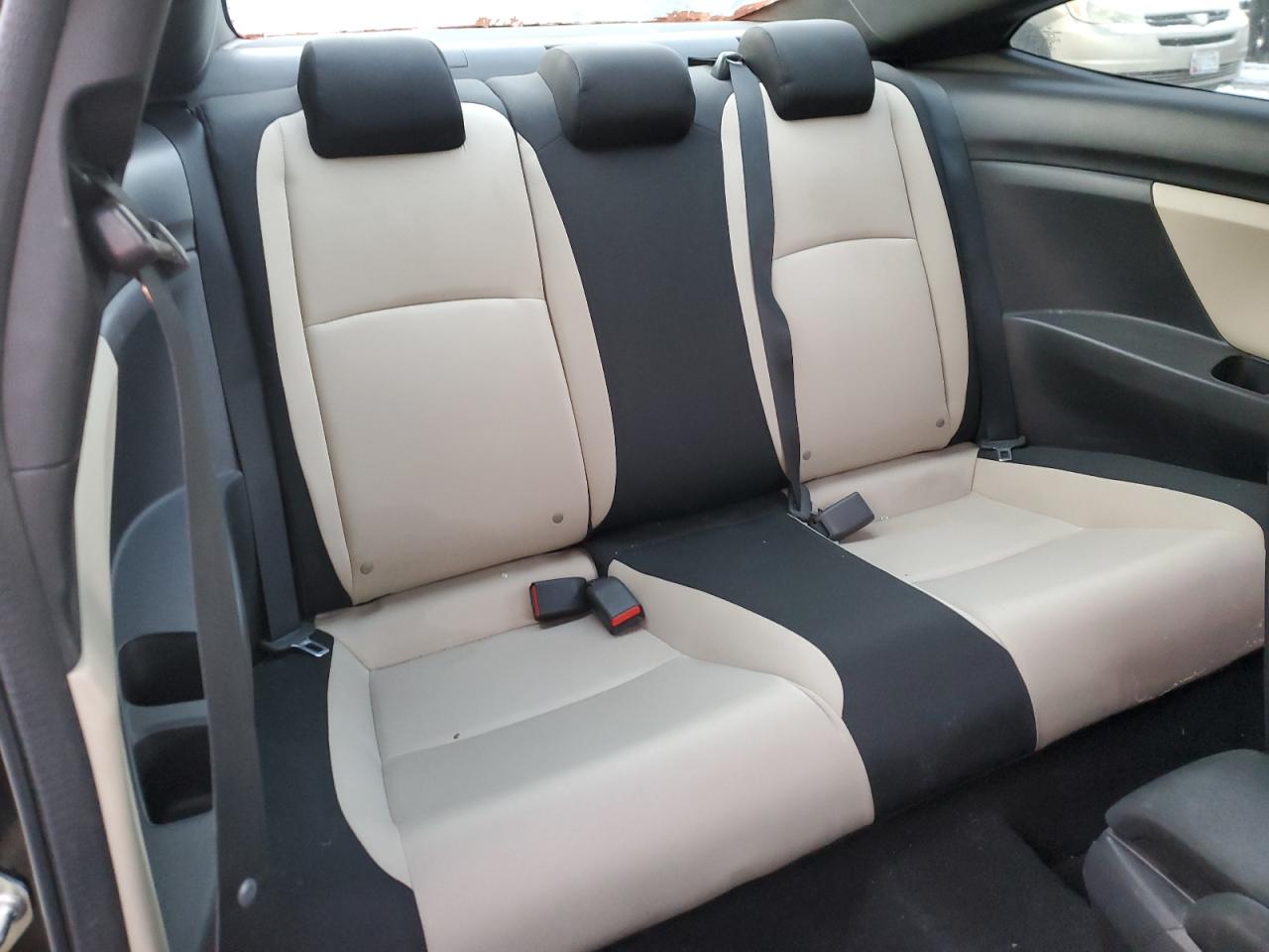 2016 Honda Civic - Image 10
