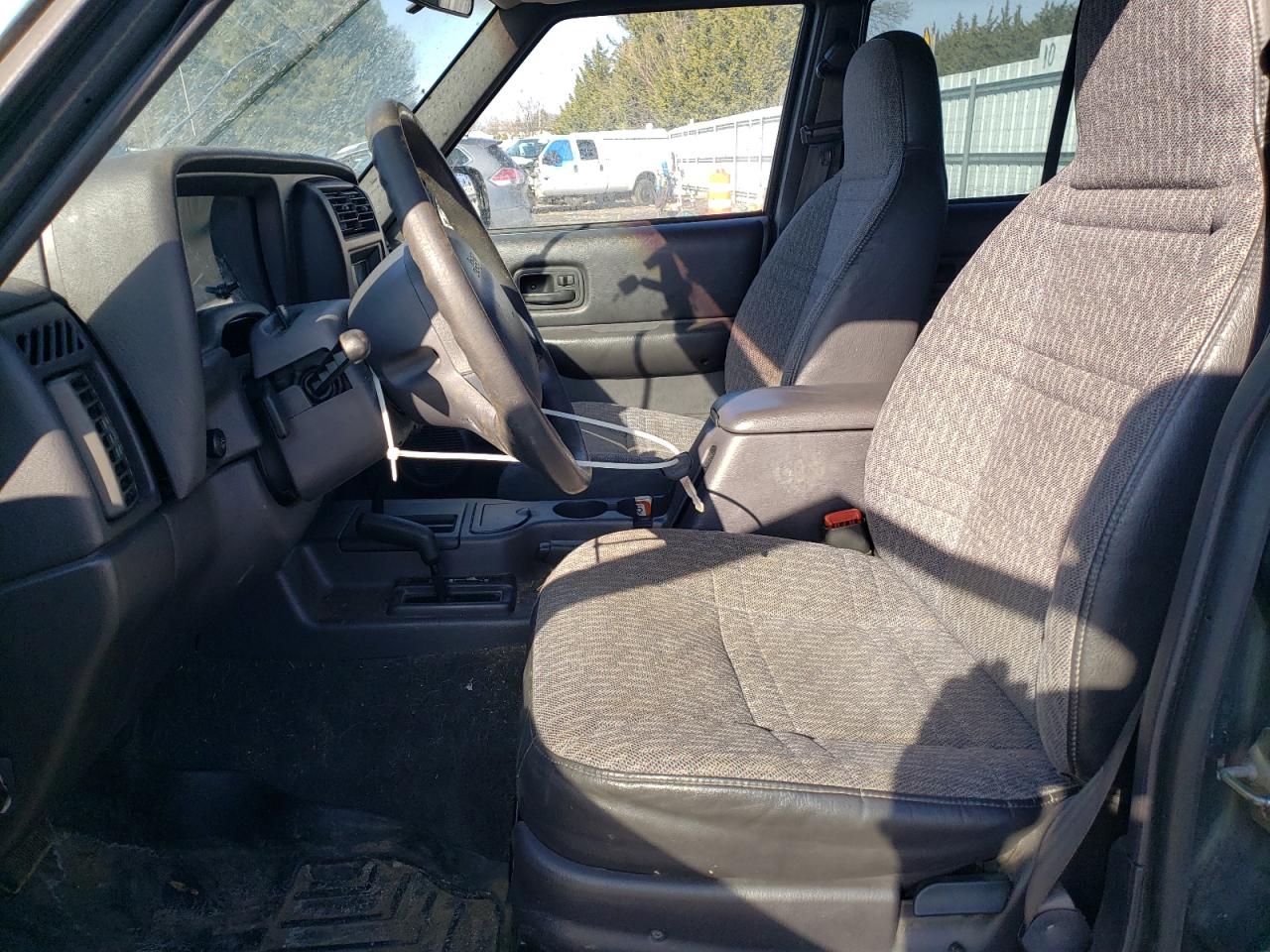 1999 Jeep Grand Cherokee - Image 7