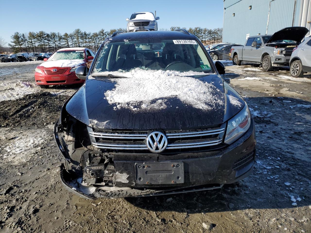 2018 Volkswagen Tiguan - Image 5