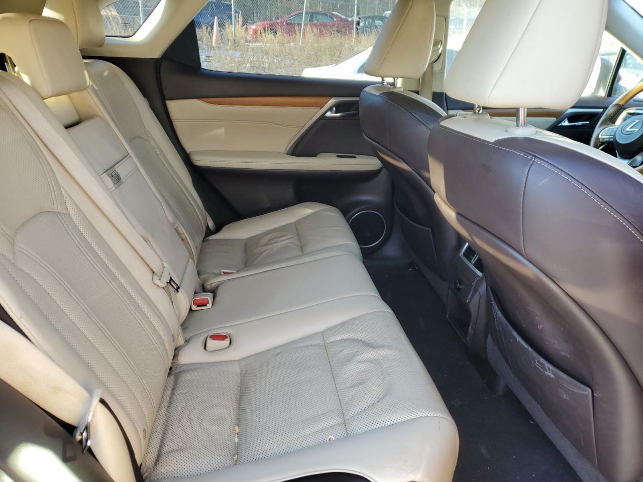 2017 Lexus RX - Image 11