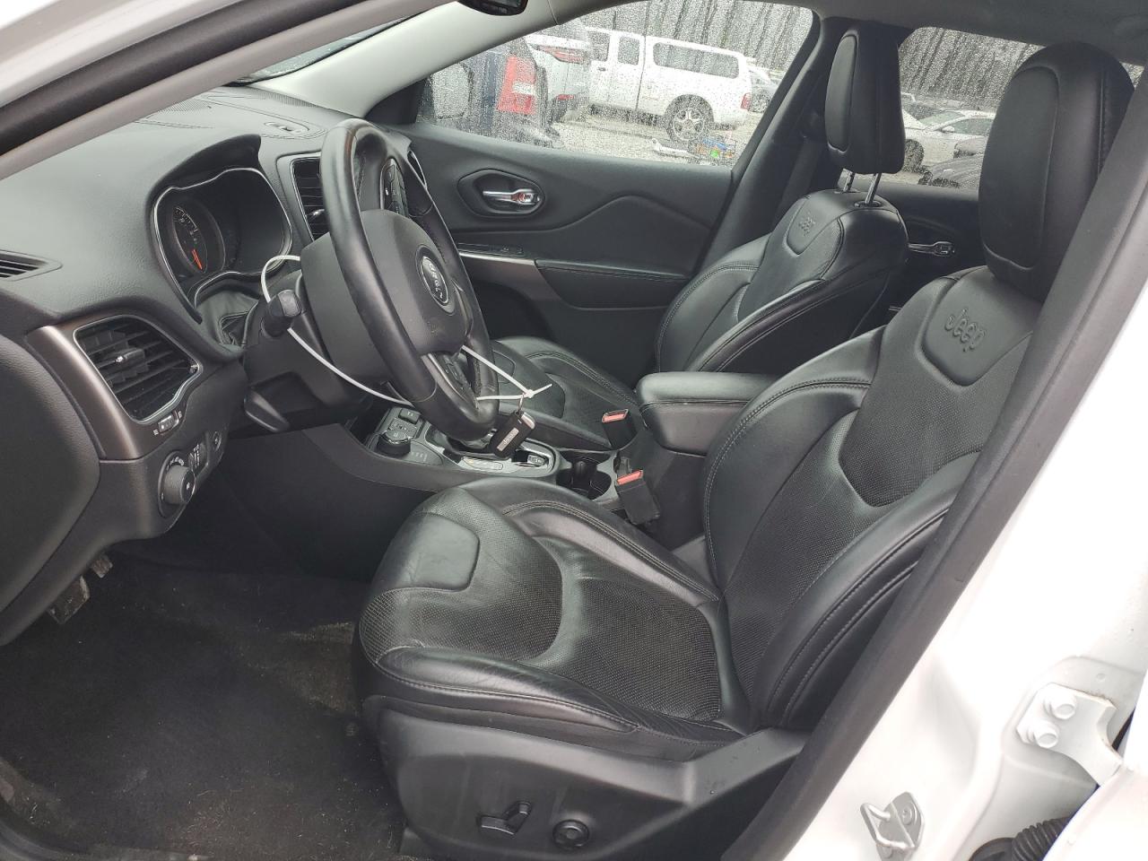 2019 Jeep Grand Cherokee - Image 7