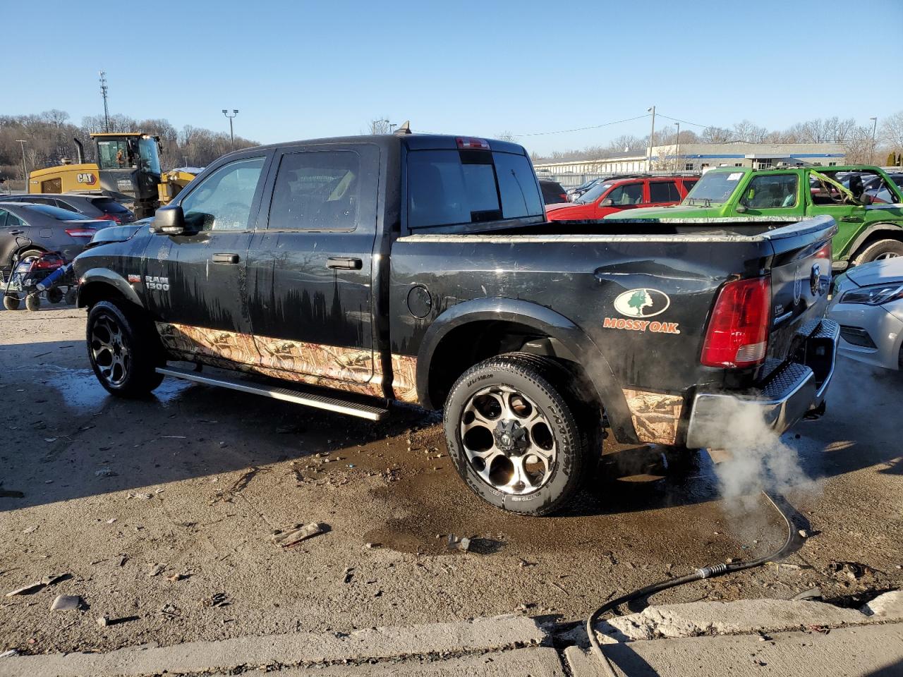 2014 RAM 1500 - Image 2