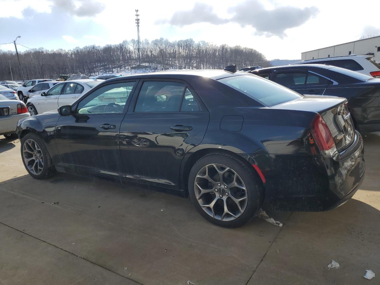 2016 Chrysler 300 - Image 2