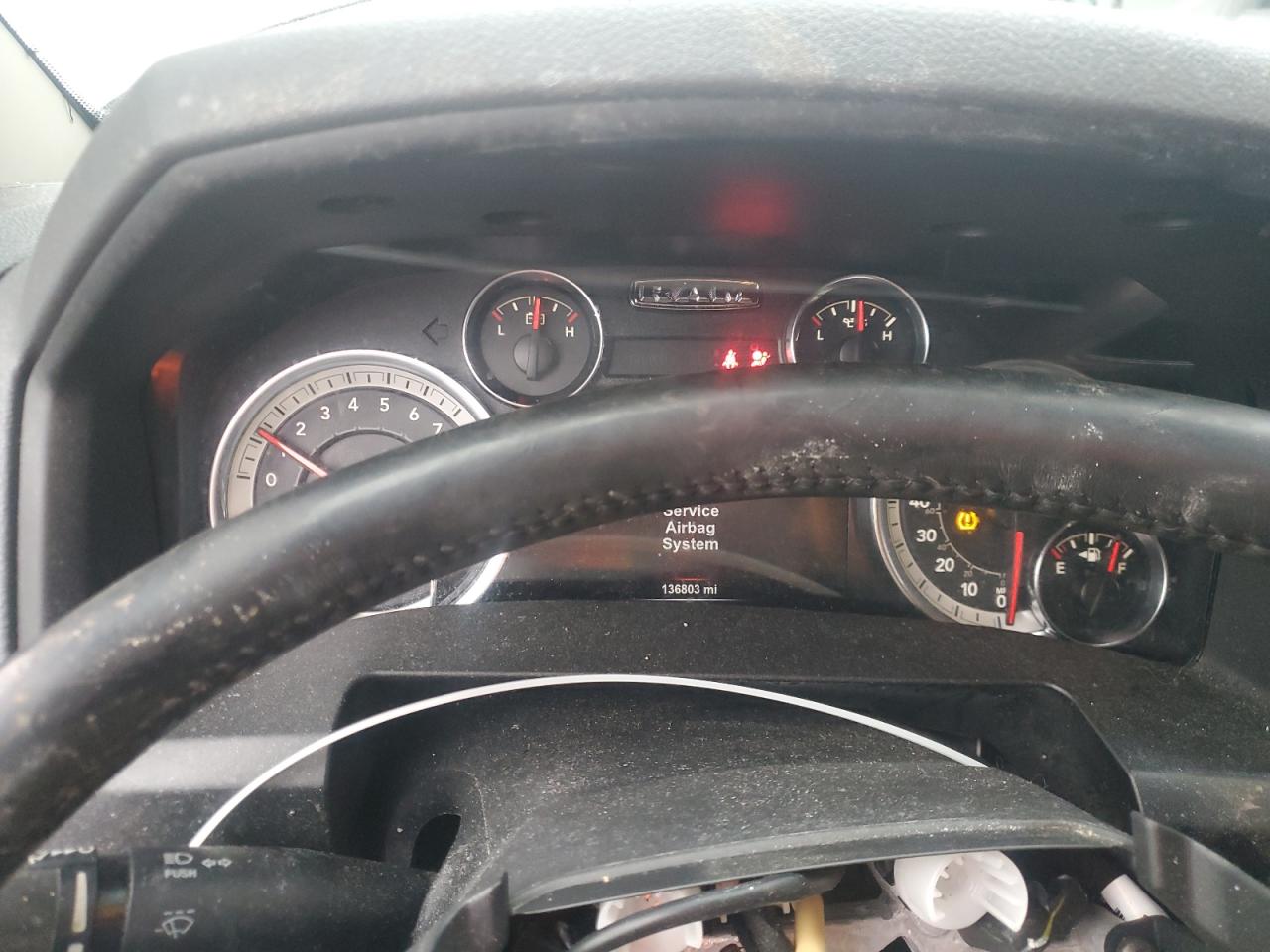 2017 RAM 1500 - Image 9