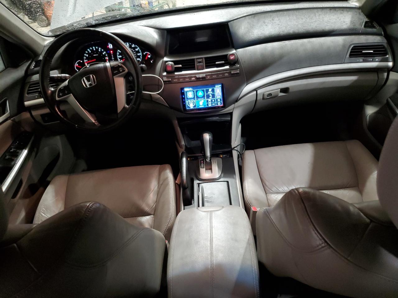 2008 Honda Accord - Image 8