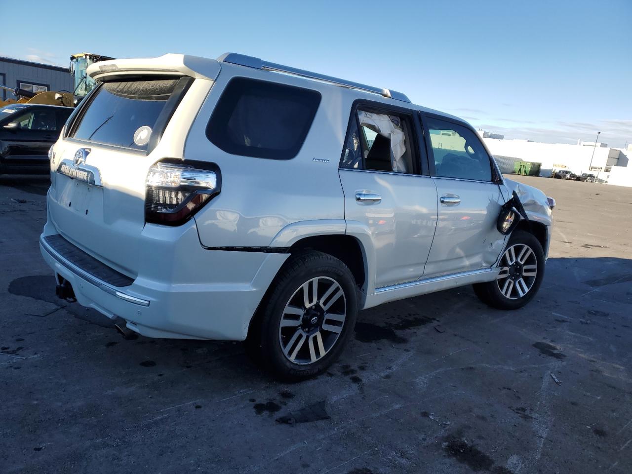 2016 Toyota 4Runner - Image 3