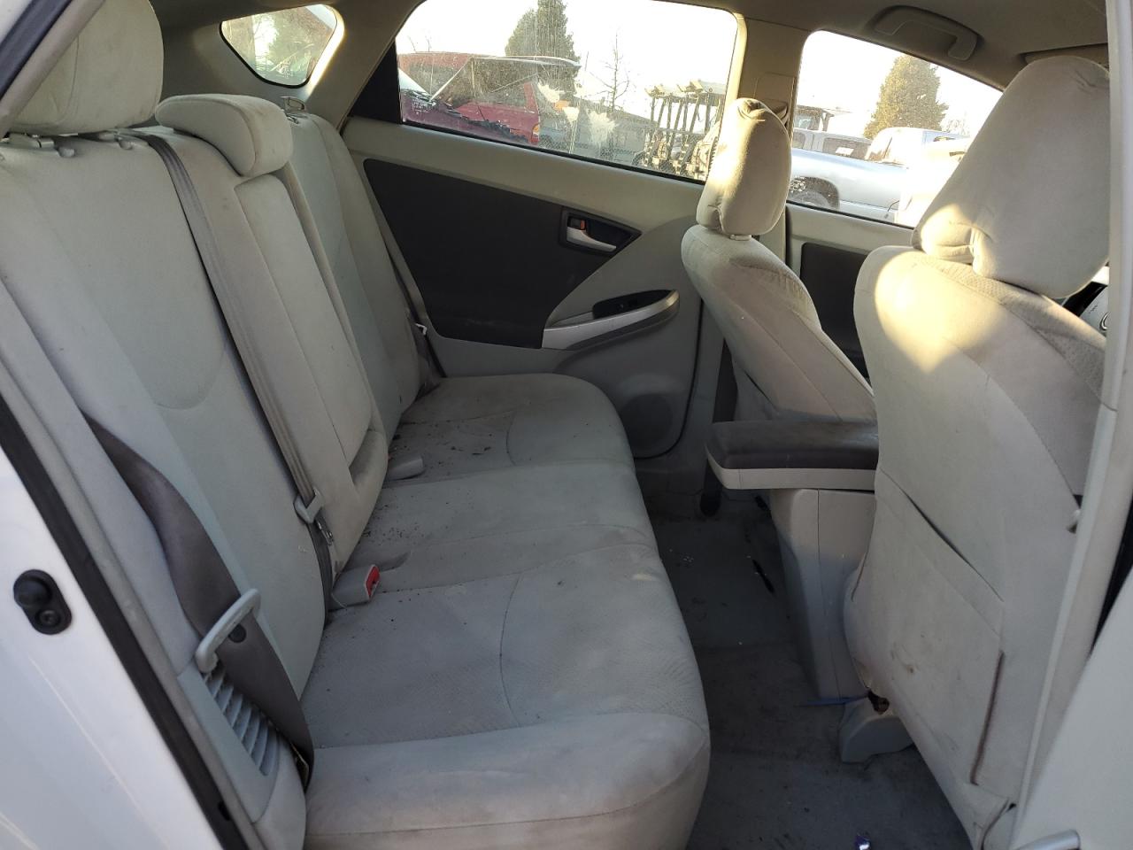 2010 Toyota Prius - Image 10