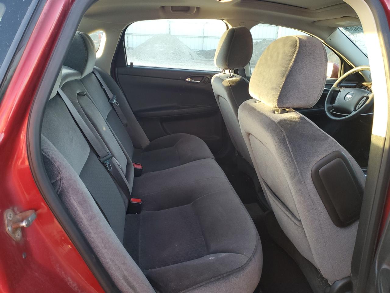 2014 Chevrolet Impala - Image 10