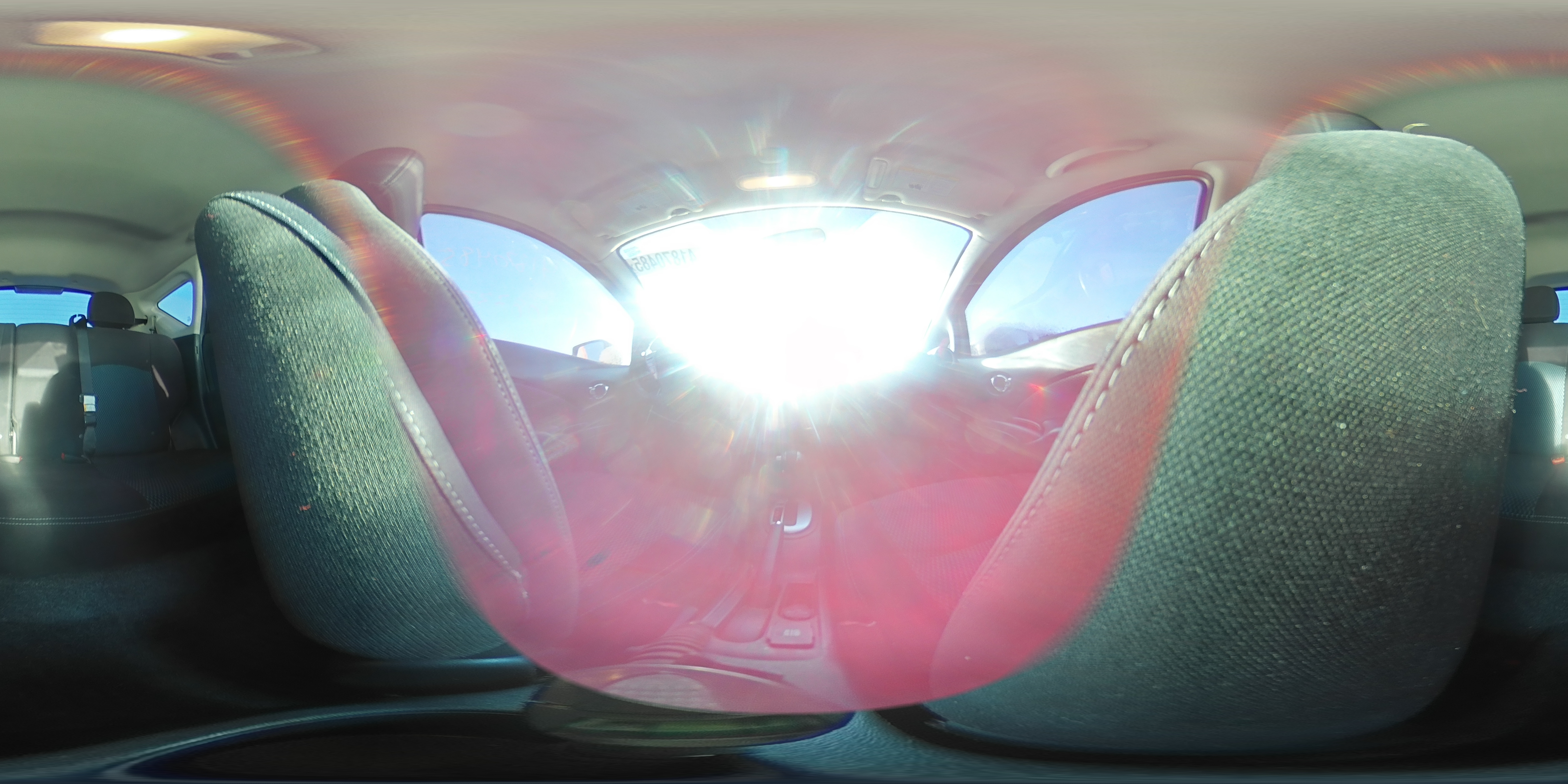 2015 Nissan Versa - Image 14