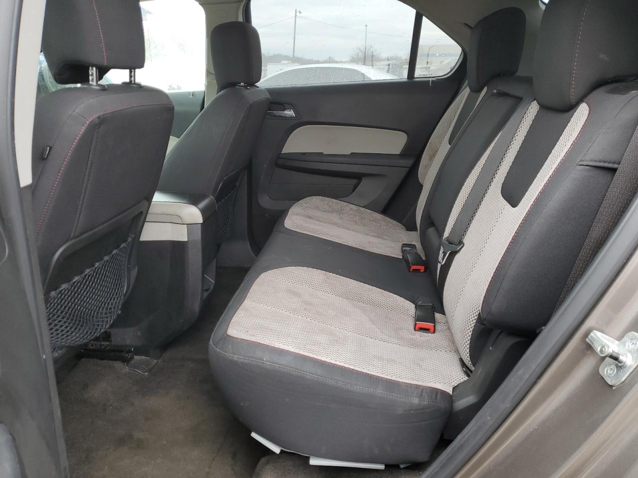 2010 Chevrolet Equinox - Image 10