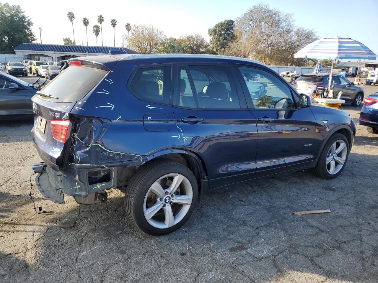 VIN 5UXWX9C57H0D98662 2017 BMW X3 no.3