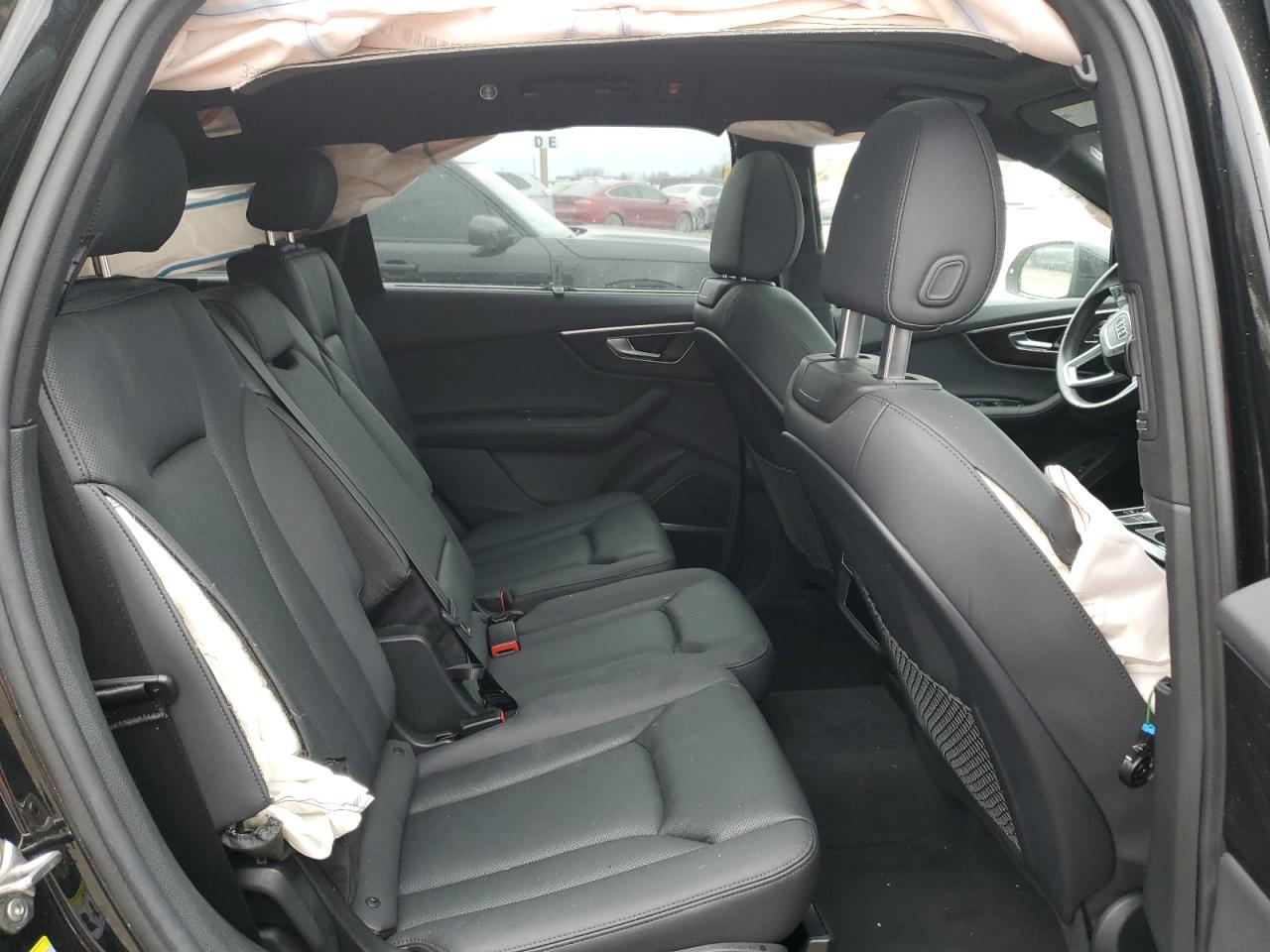 2023 Audi Q7 - Image 12