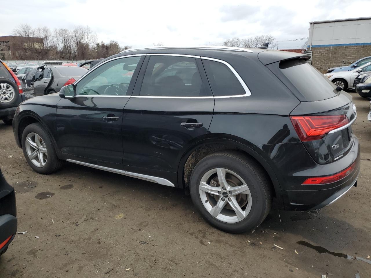 2021 Audi Q5 - Image 2