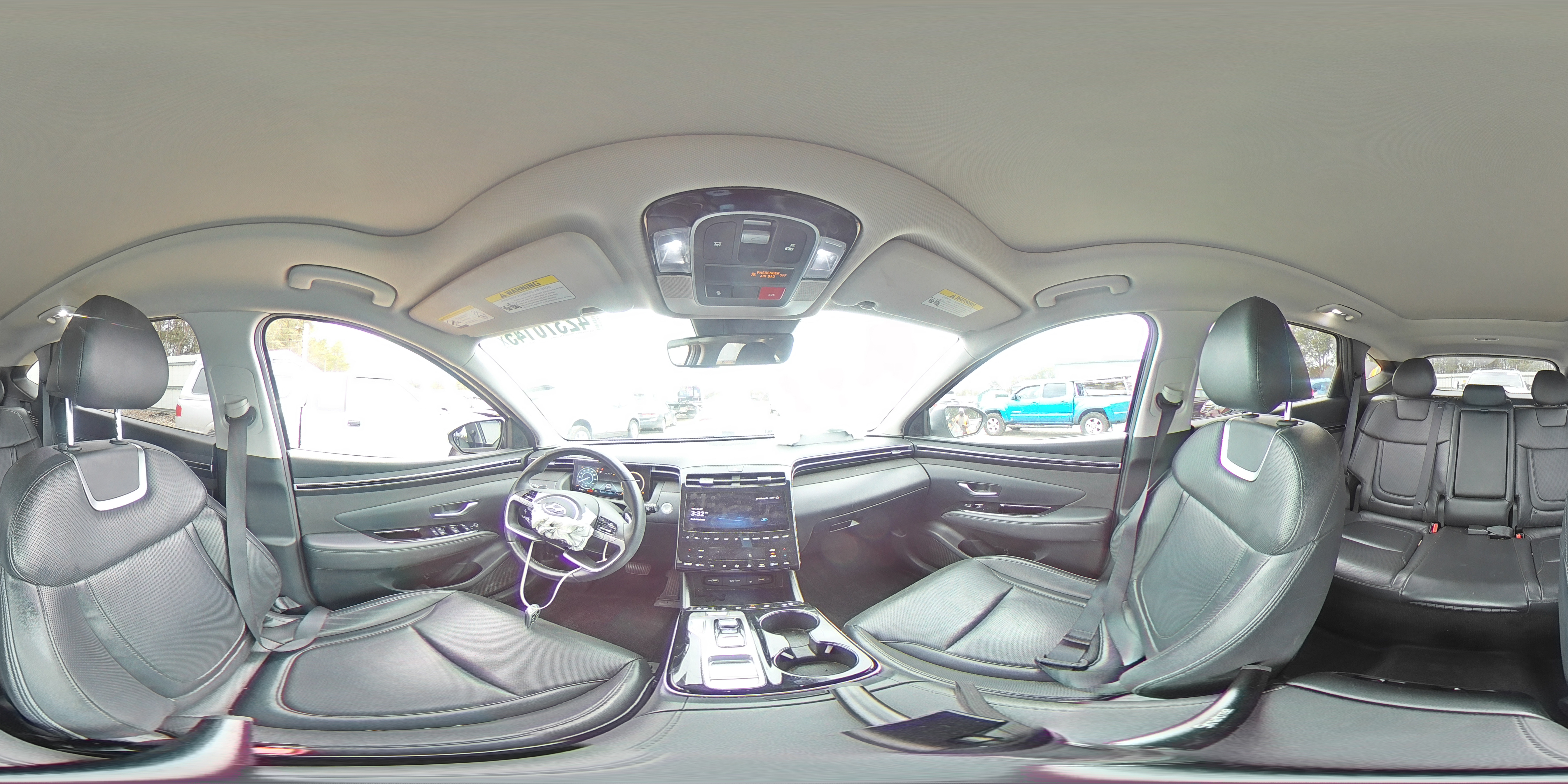 2022 Hyundai Tucson - Image 13