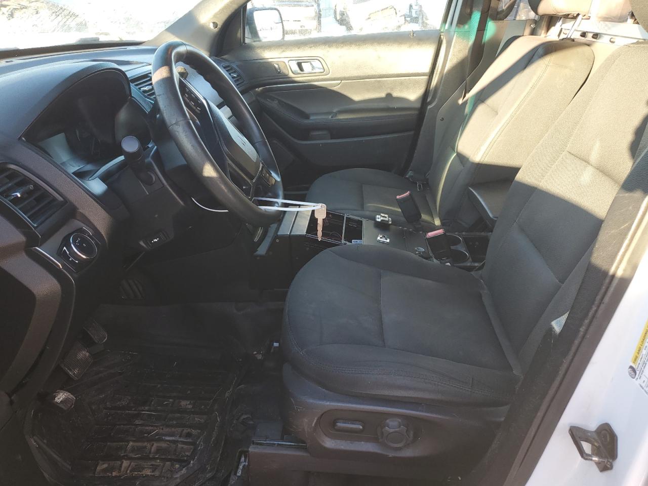 2017 Ford Explorer - Image 7