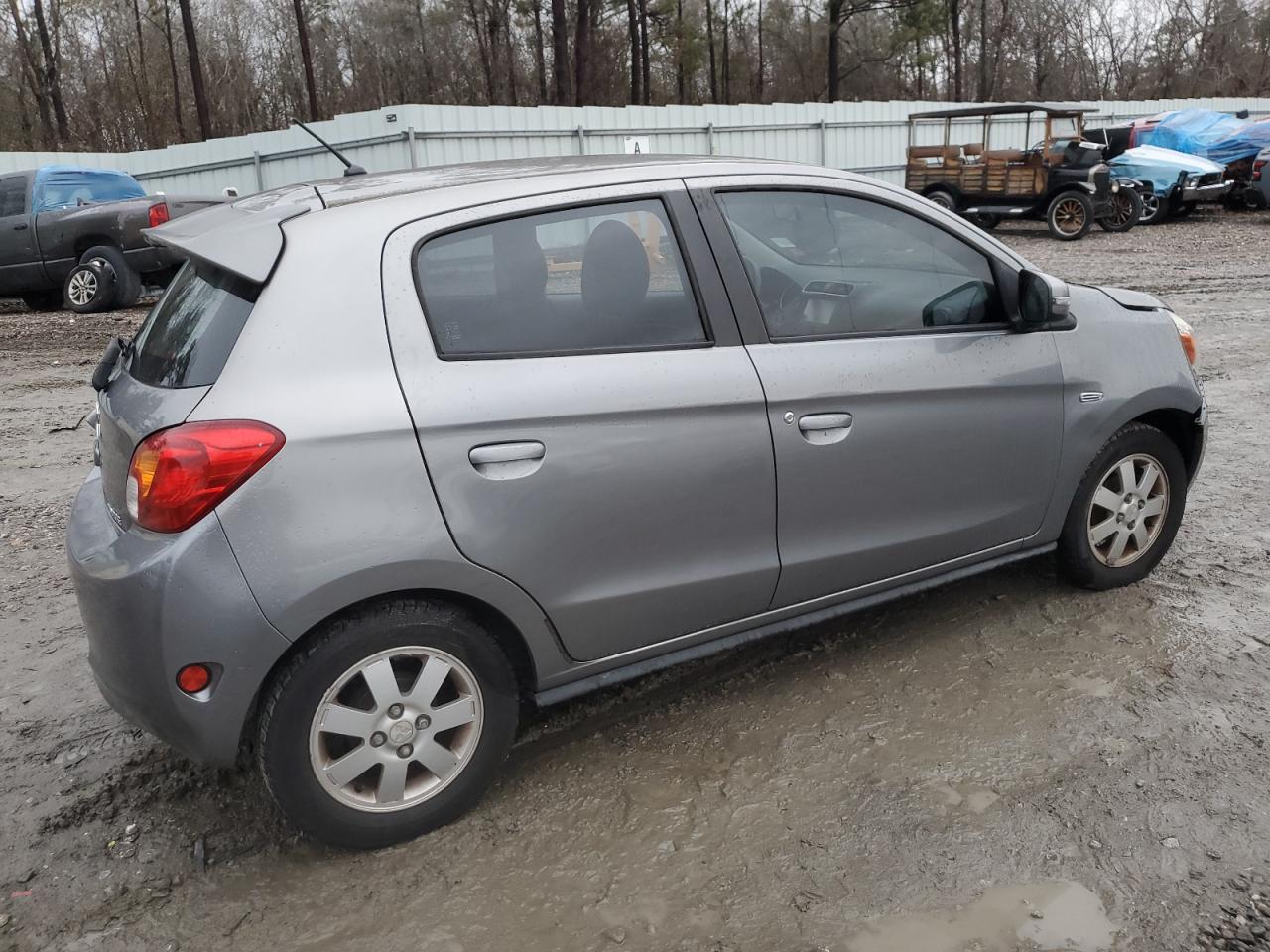 2015 Mitsubishi Mirage - Image 3