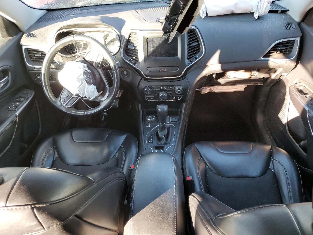 2019 Jeep Grand Cherokee - Image 8
