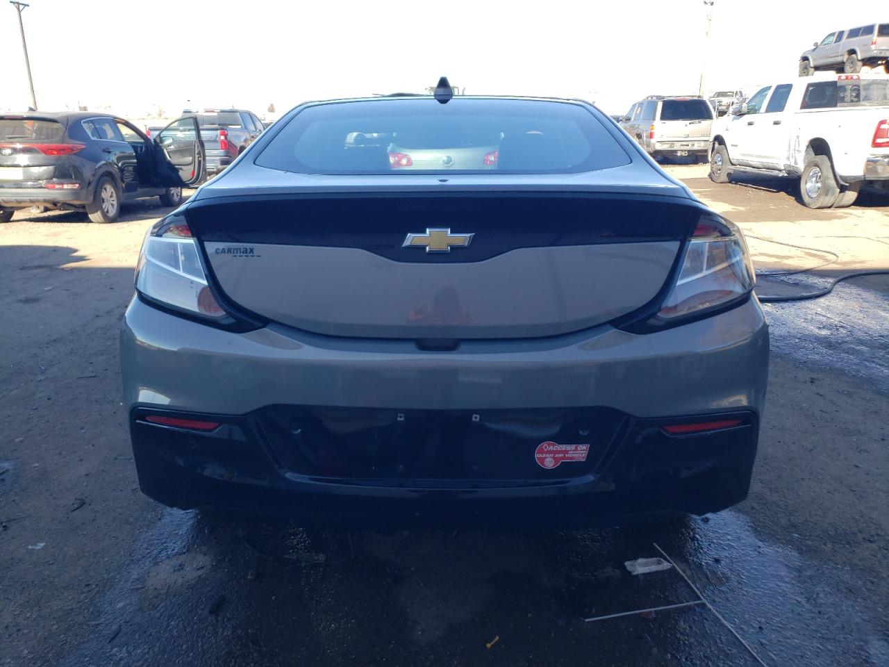 2017 Chevrolet Volt - Image 6