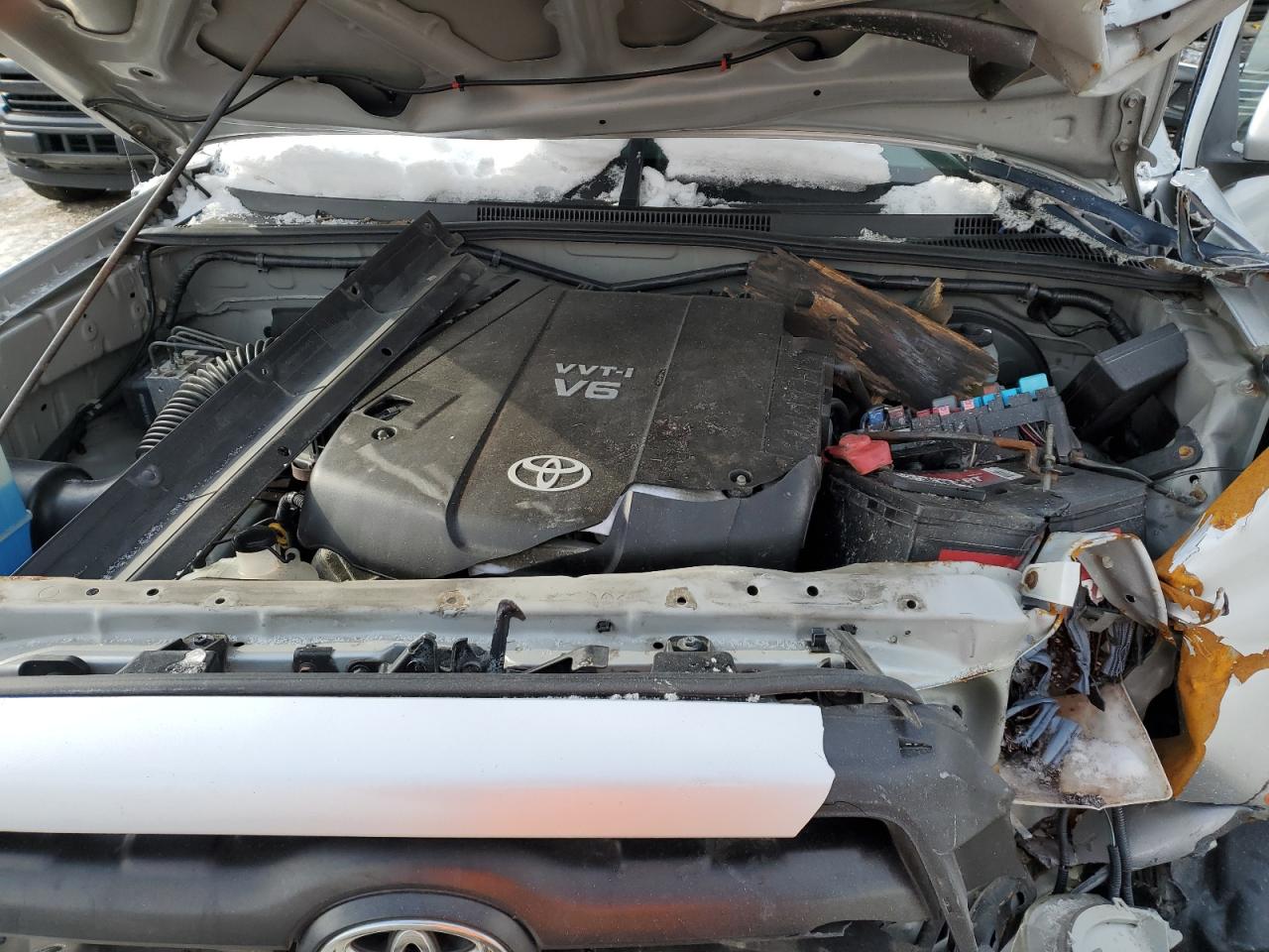 2005 Toyota Tacoma - Image 11