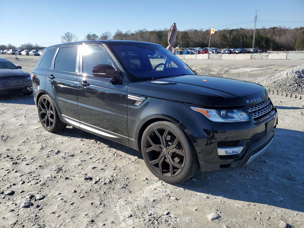 2017 Land Rover Range Rover - Image 4