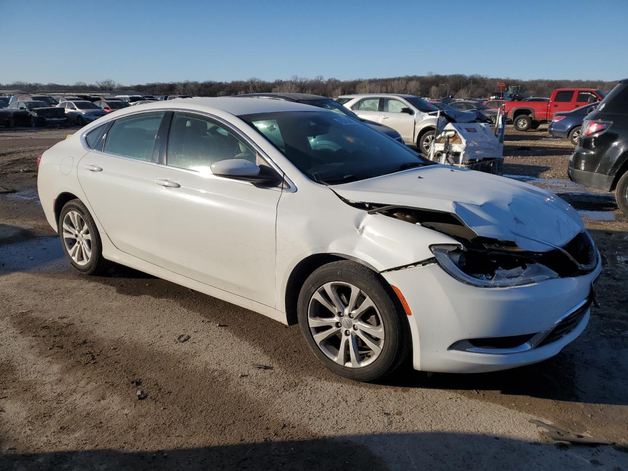 2015 Chrysler 200 - Image 4