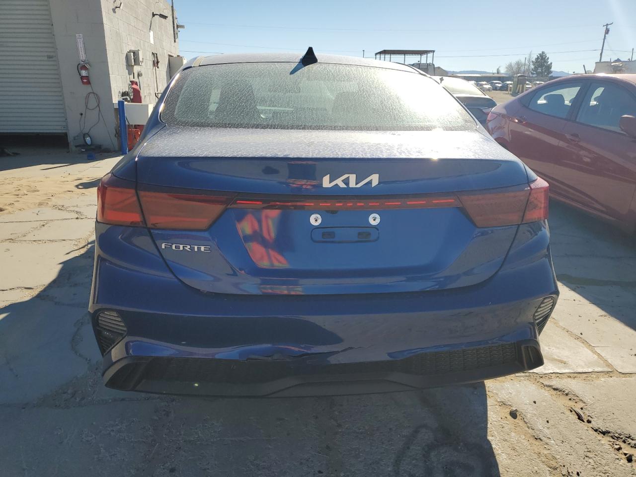 VIN 3KPF24AD2RE717727 2024 KIA FORTE no.6