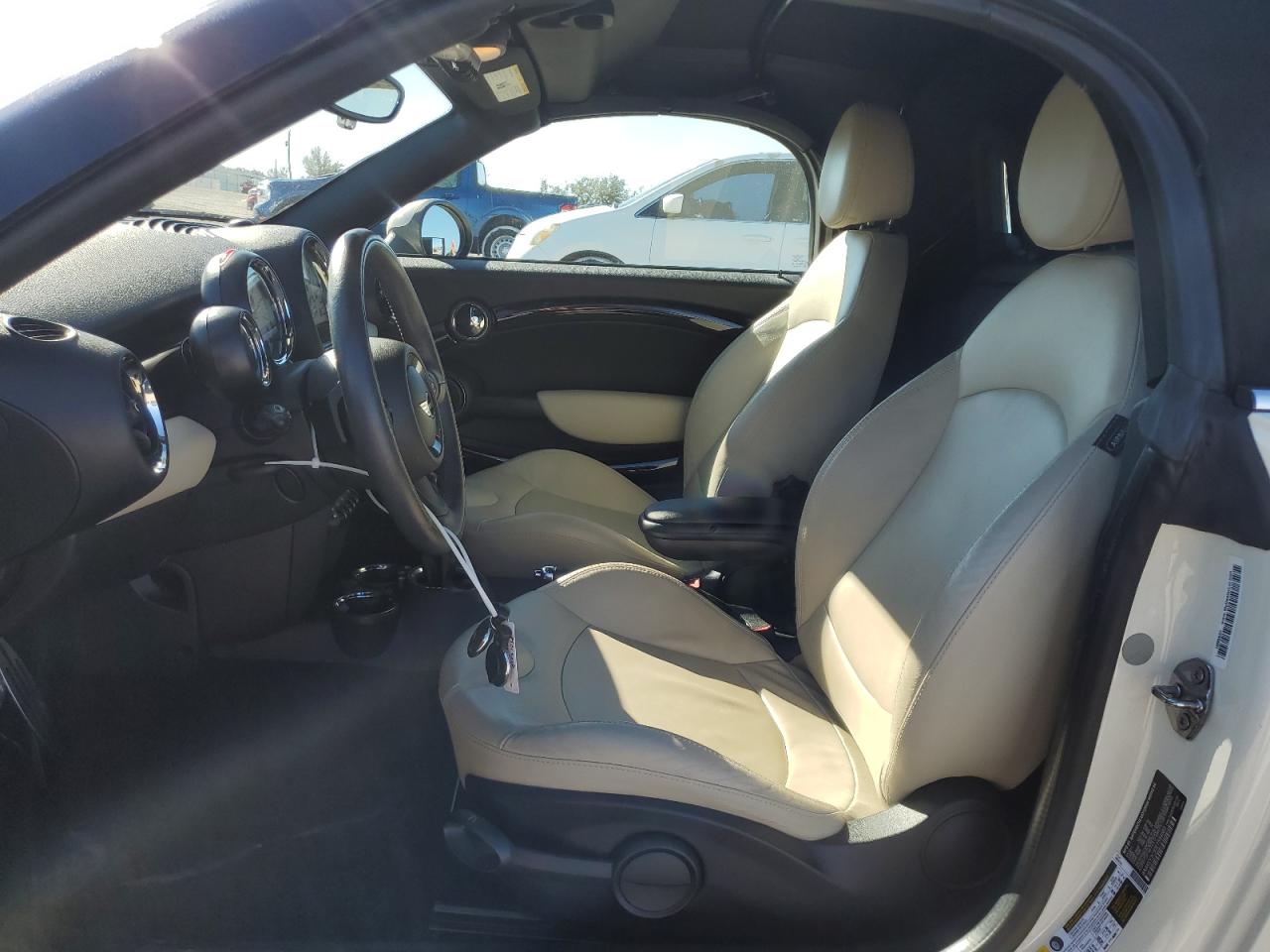 2014 MINI Cooper - Image 7