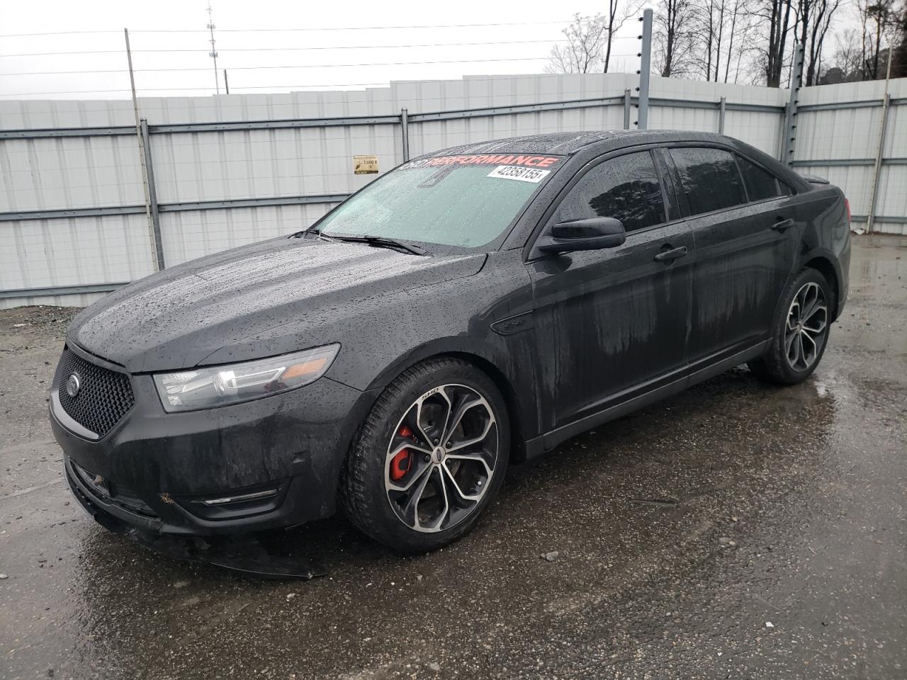 2015 Ford Taurus - Image 1