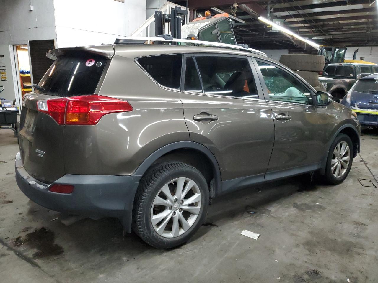 2014 Toyota RAV 4 - Image 3