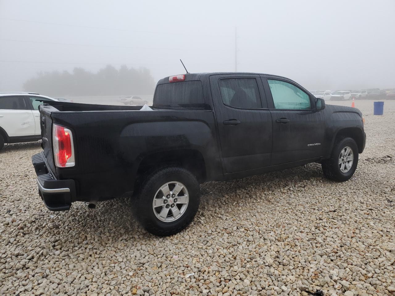 2018 GMC Canyon - Image 3