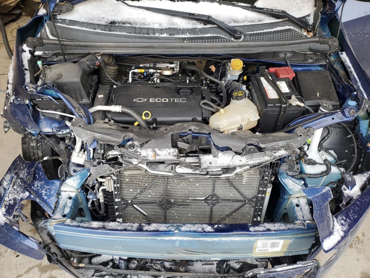 2014 Chevrolet Sonic - Image 12