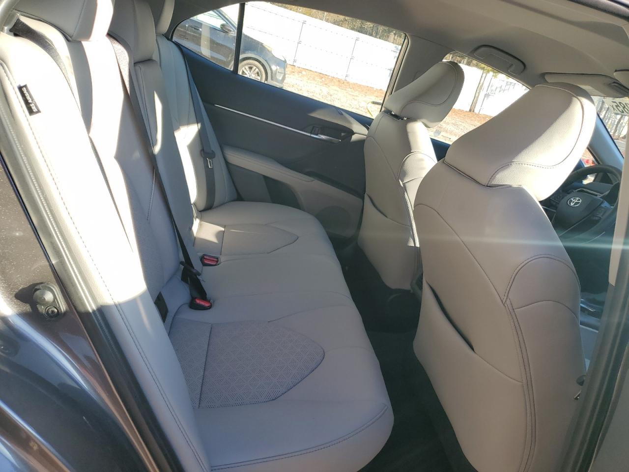 2023 Toyota Camry - Image 10
