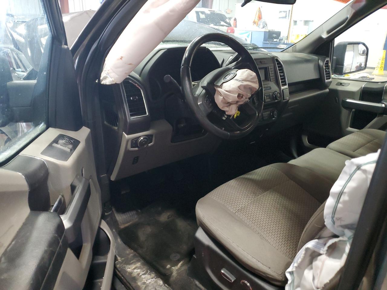 2016 Ford F-150 - Image 8
