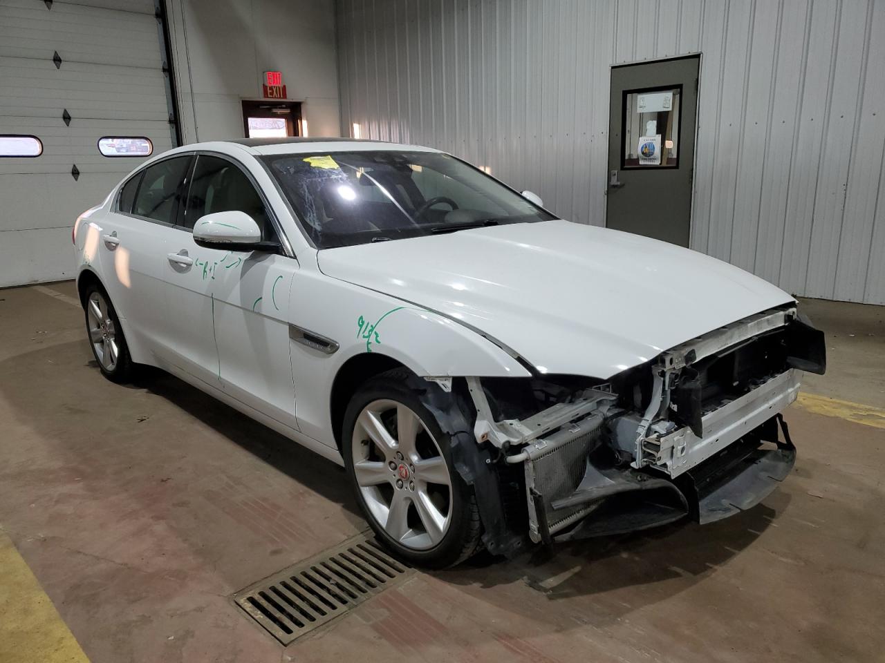 2018 Jaguar XE - Image 4