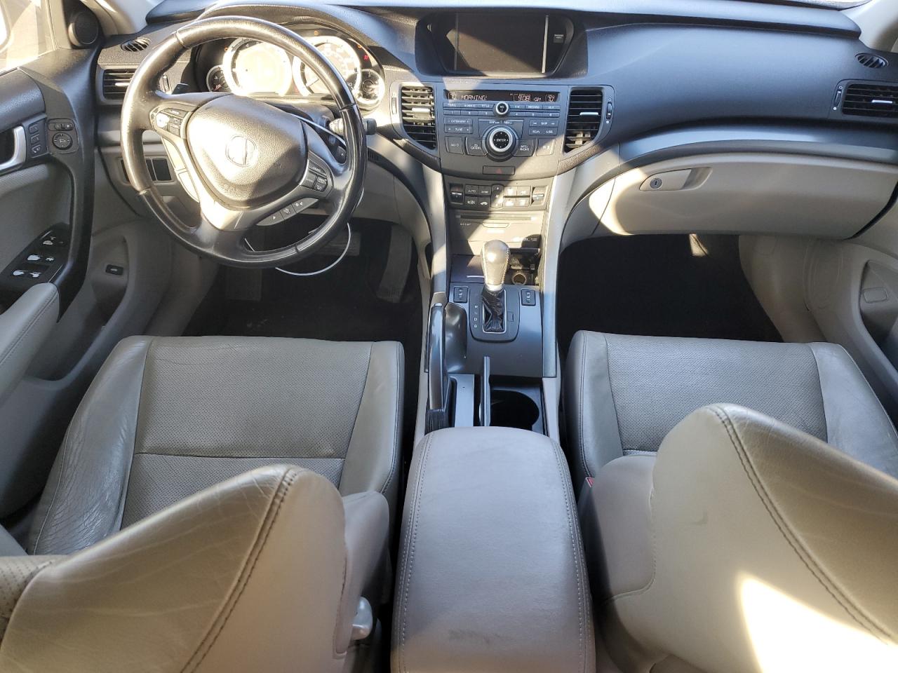 2014 Acura TSX - Image 8