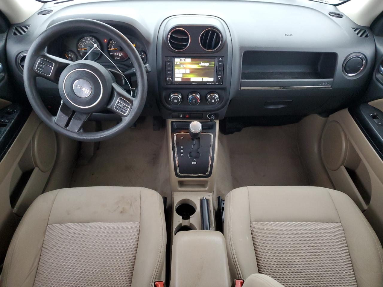 2017 Jeep Liberty (Patriot) - Image 8